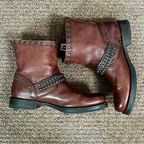 🔴SALE🔴 Frye Veronica studded moto ankle boot Size 8 - Picture 12 of 16